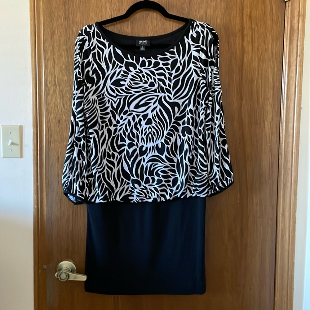 Sexy Nicole Miller dress.